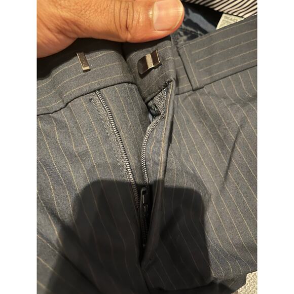 Banana Republic - RYAN SLIM STRAIGHT PINSTRIPE PANT / 6R - Picture 9 of 9